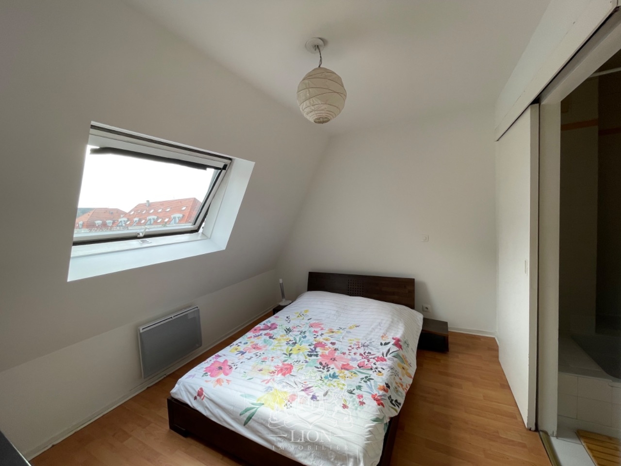 Lille vauban type 5 avec deux balcons et parking Photo 7 - Le Lion Immobilier