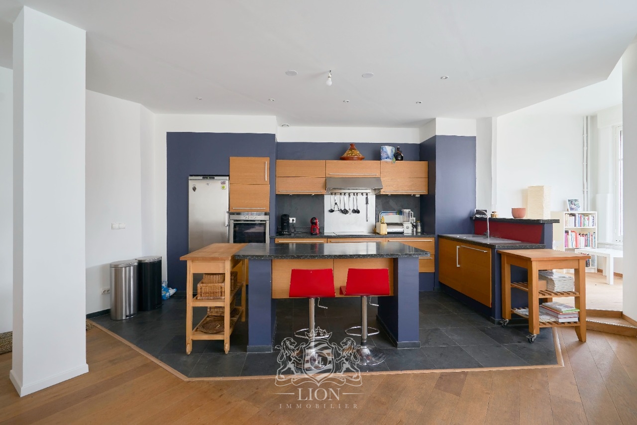 Hyper centre  appartement bourgeois 3 chambres parking Photo 3 - Le Lion Immobilier