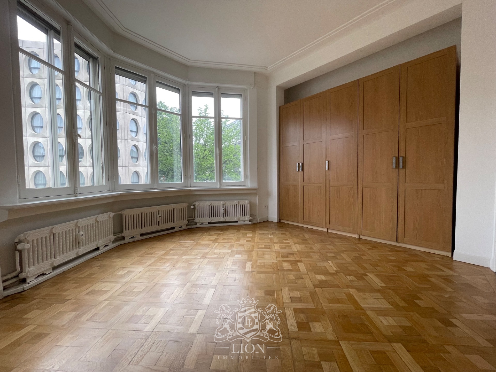 Hyper centre  appartement bourgeois 3 chambres parking Photo 4 - Le Lion Immobilier