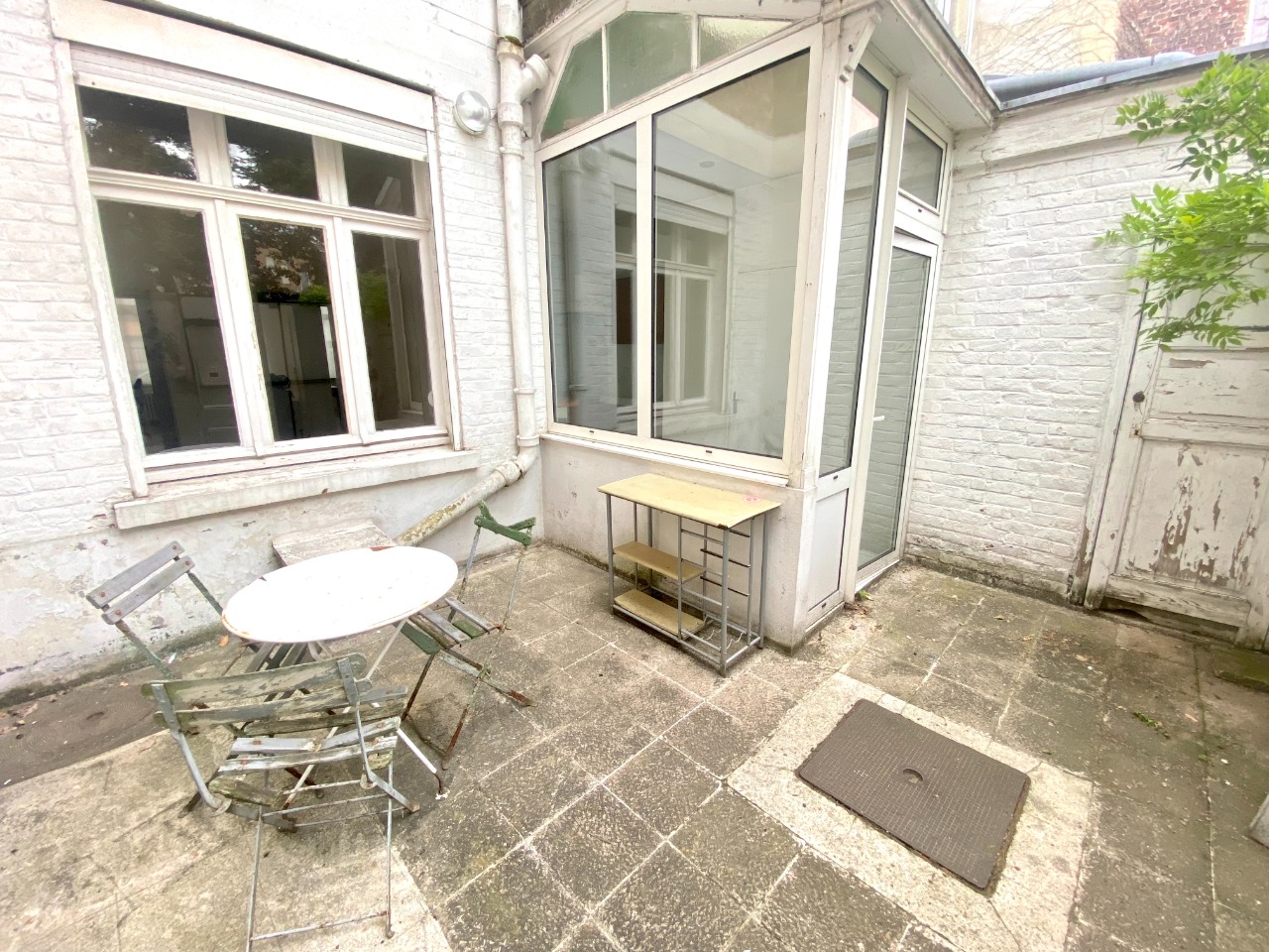 Bel appartement ancien deux chambres et terrasse 