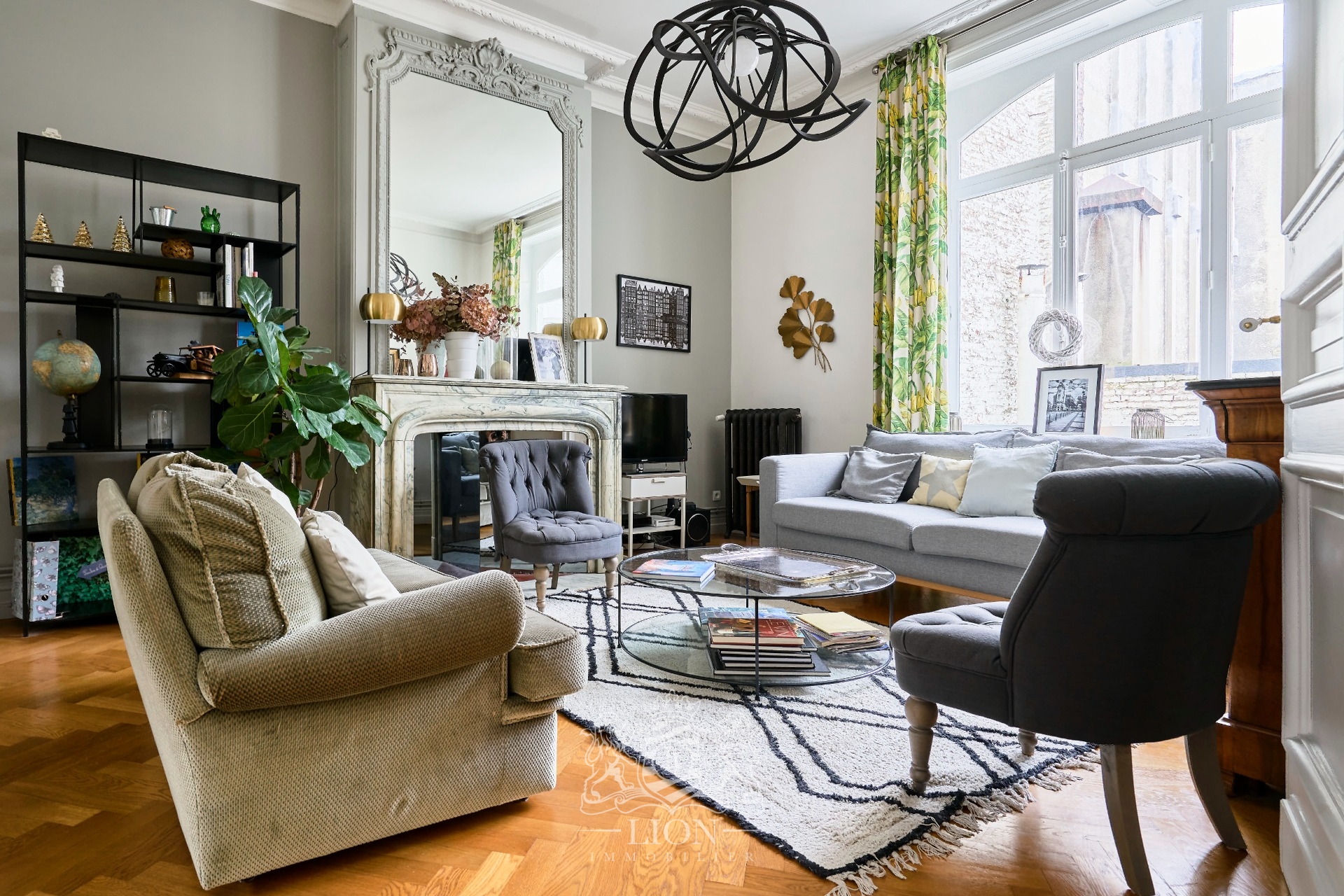 Appartement haussmannien proche grand place Photo 1 - Le Lion Immobilier