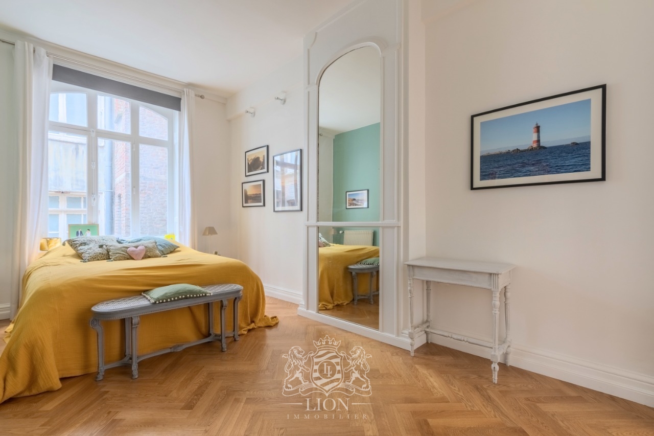 Appartement haussmannien proche grand place Photo 6 - Le Lion Immobilier