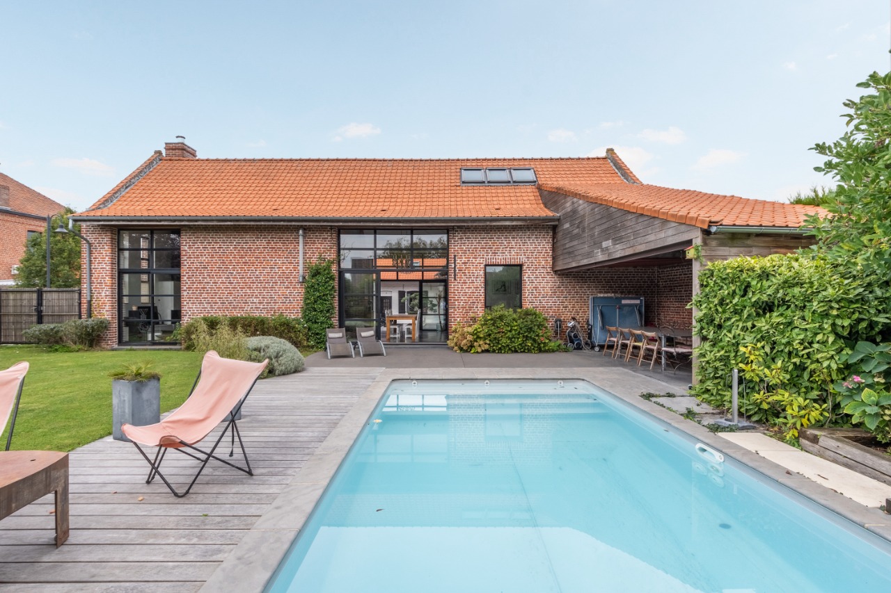 Superbe corps de ferme jardin et piscine  Photo 1 - Le Lion Immobilier