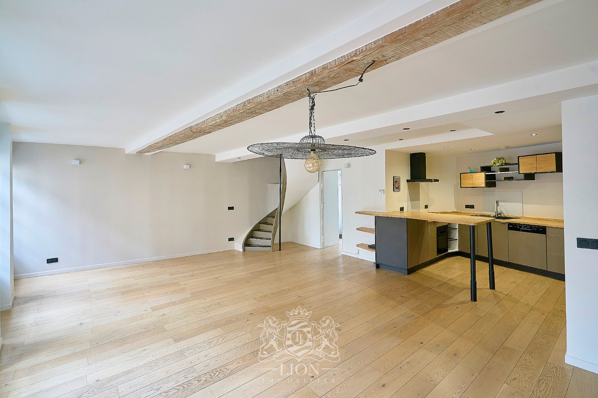 Vieux lille  appartement 107m Photo 4 - Le Lion Immobilier