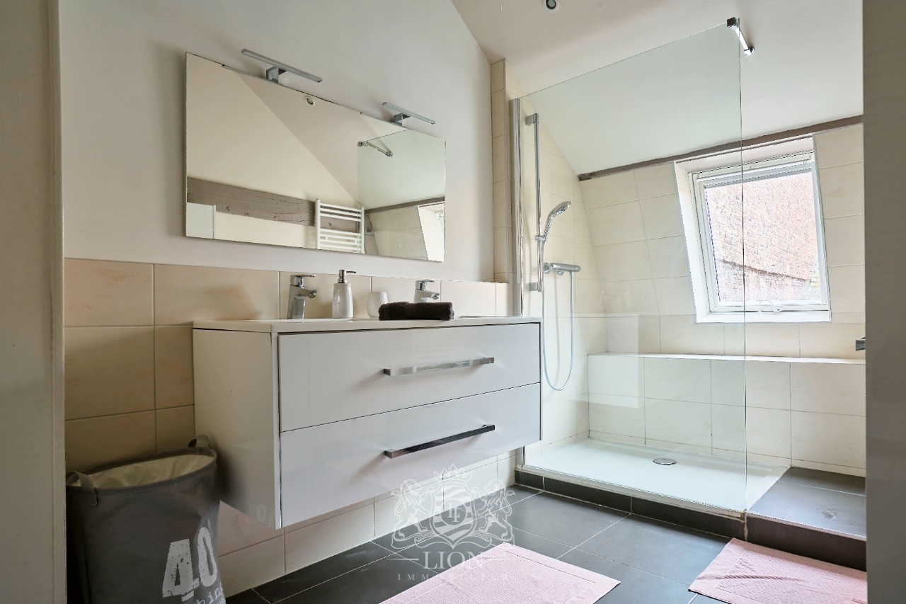 Appartement de charme 188m coeur du vieux lille Photo 11 - Le Lion Immobilier