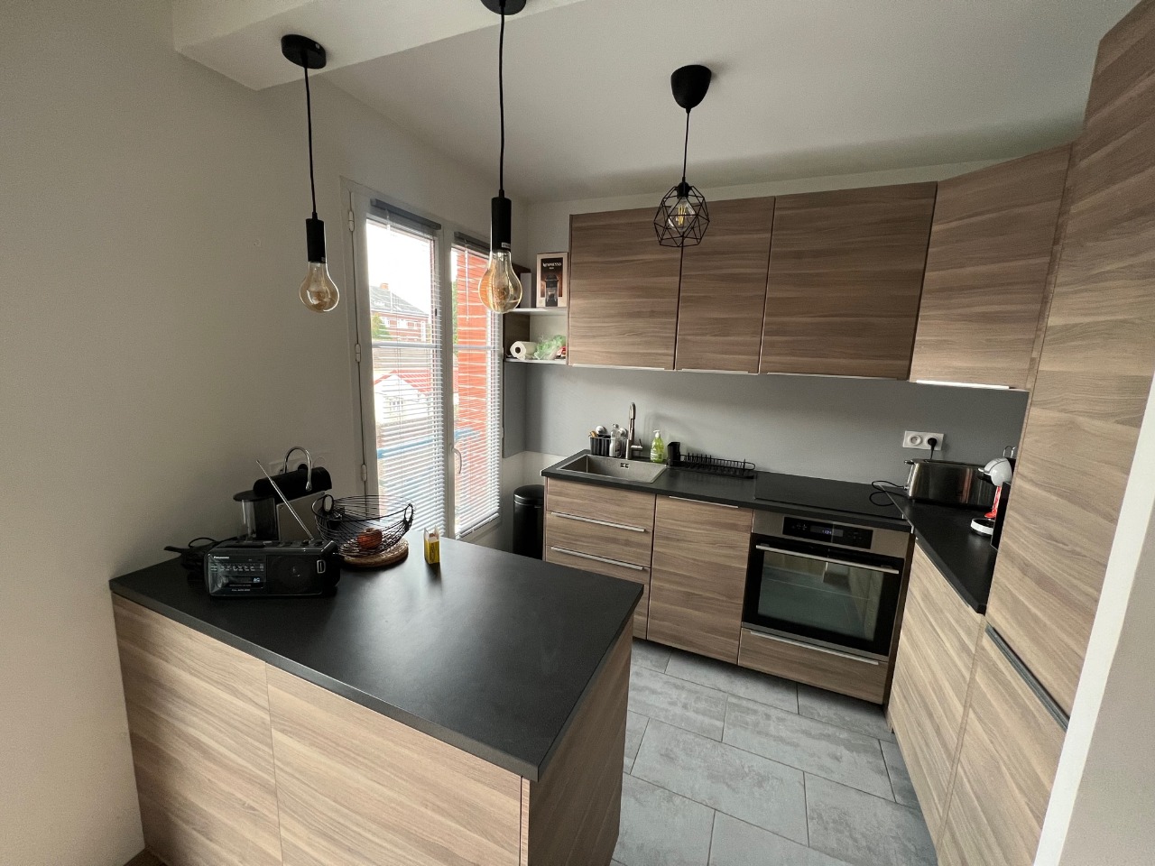 Ahof vieux lille t2 meuble avec balcon et parking Photo 1 - Le Lion Immobilier