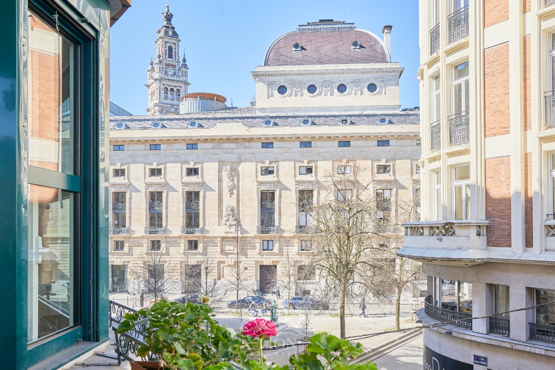 Lille opera   appartement t4 proche gare Photo 1 - Le Lion Immobilier
