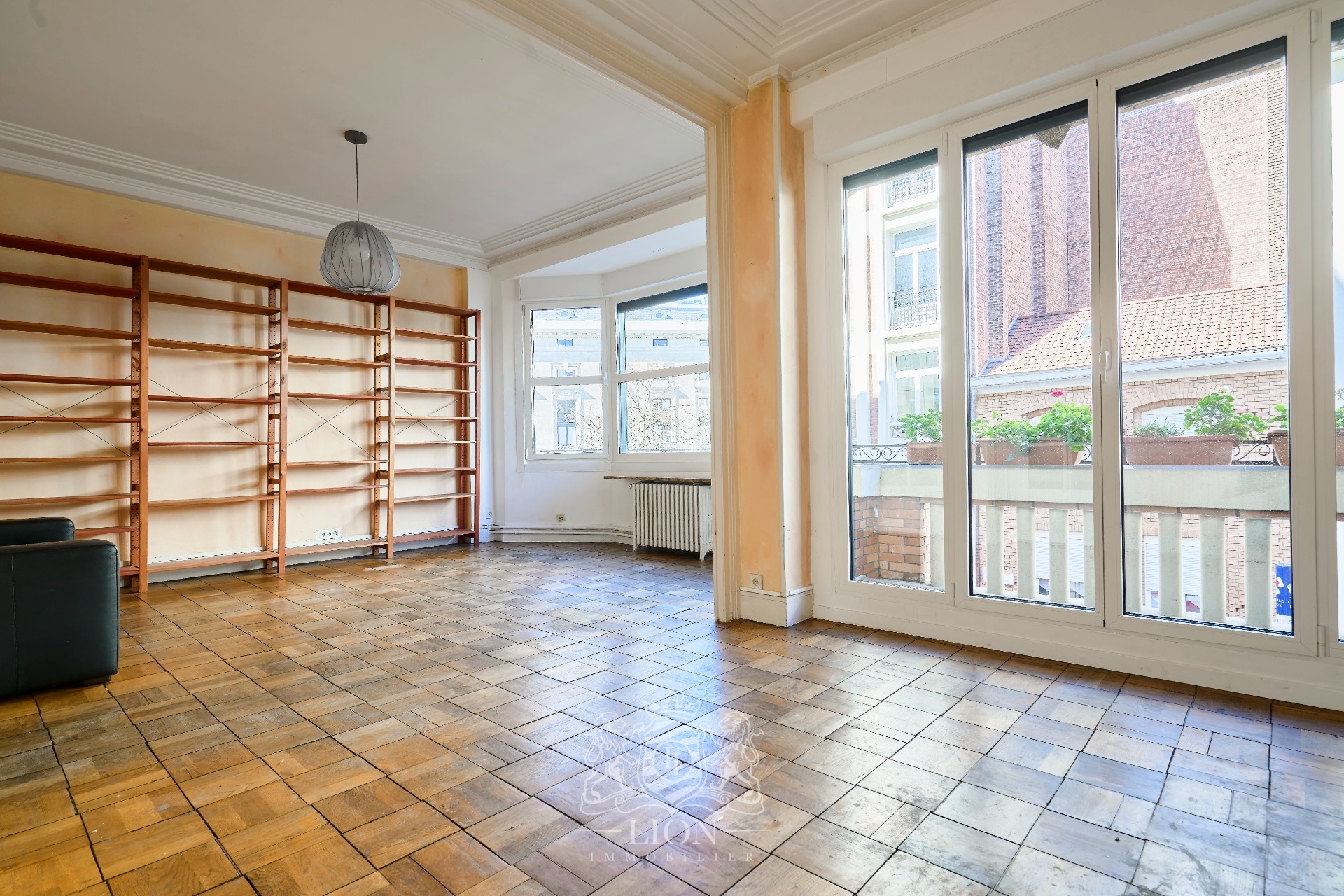 Lille opera   appartement t4 proche gare Photo 3 - Le Lion Immobilier