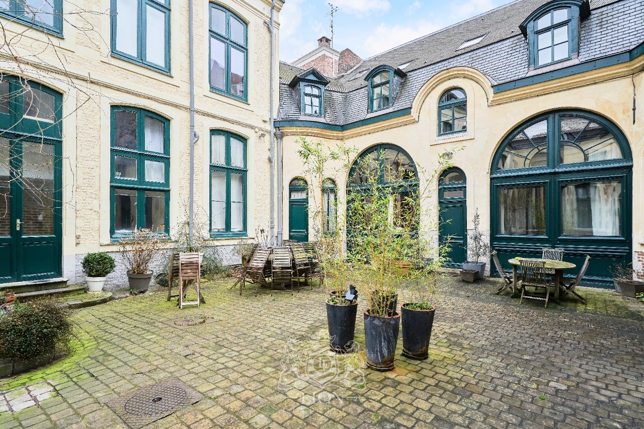 Appartement d exception au coeur du vieux lille Photo 1 - Le Lion Immobilier Appartement d exception au coeur du vieux lille Photo 1 - Le Lion Immobilier