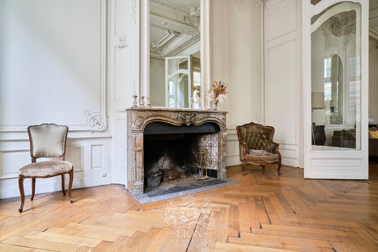 Appartement d exception au coeur du vieux lille Photo 4 - Le Lion Immobilier Appartement d exception au coeur du vieux lille Photo 4 - Le Lion Immobilier