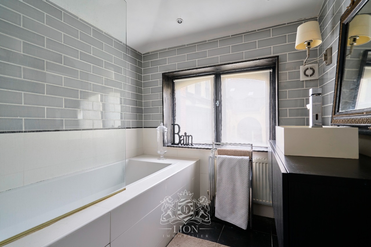 Appartement d exception au coeur du vieux lille Photo 9 - Le Lion Immobilier Appartement d exception au coeur du vieux lille Photo 9 - Le Lion Immobilier