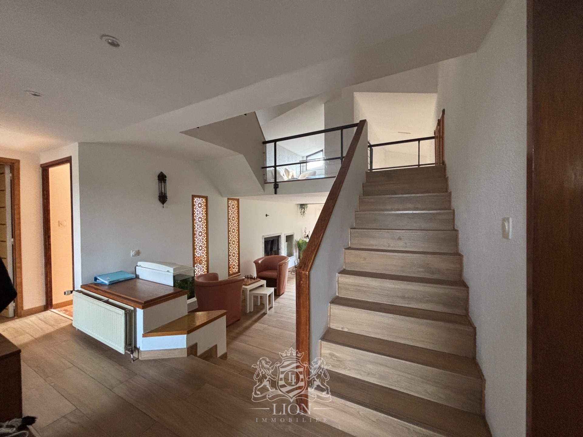 Maison individuelle d architecte semi plain pied Photo 3 - Le Lion Immobilier