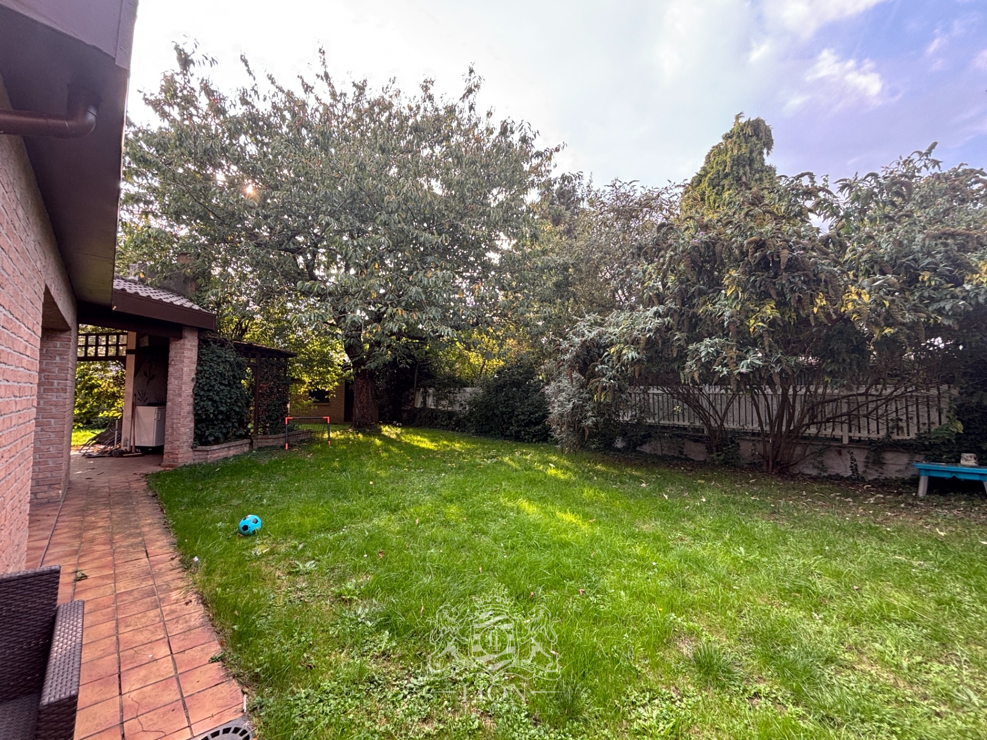 Maison individuelle d architecte semi plain pied Photo 8 - Le Lion Immobilier