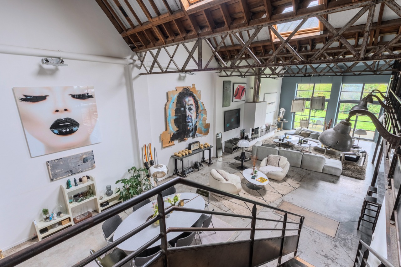 Loft individuel avec terrain constructible Photo 1 - Le Lion Immobilier