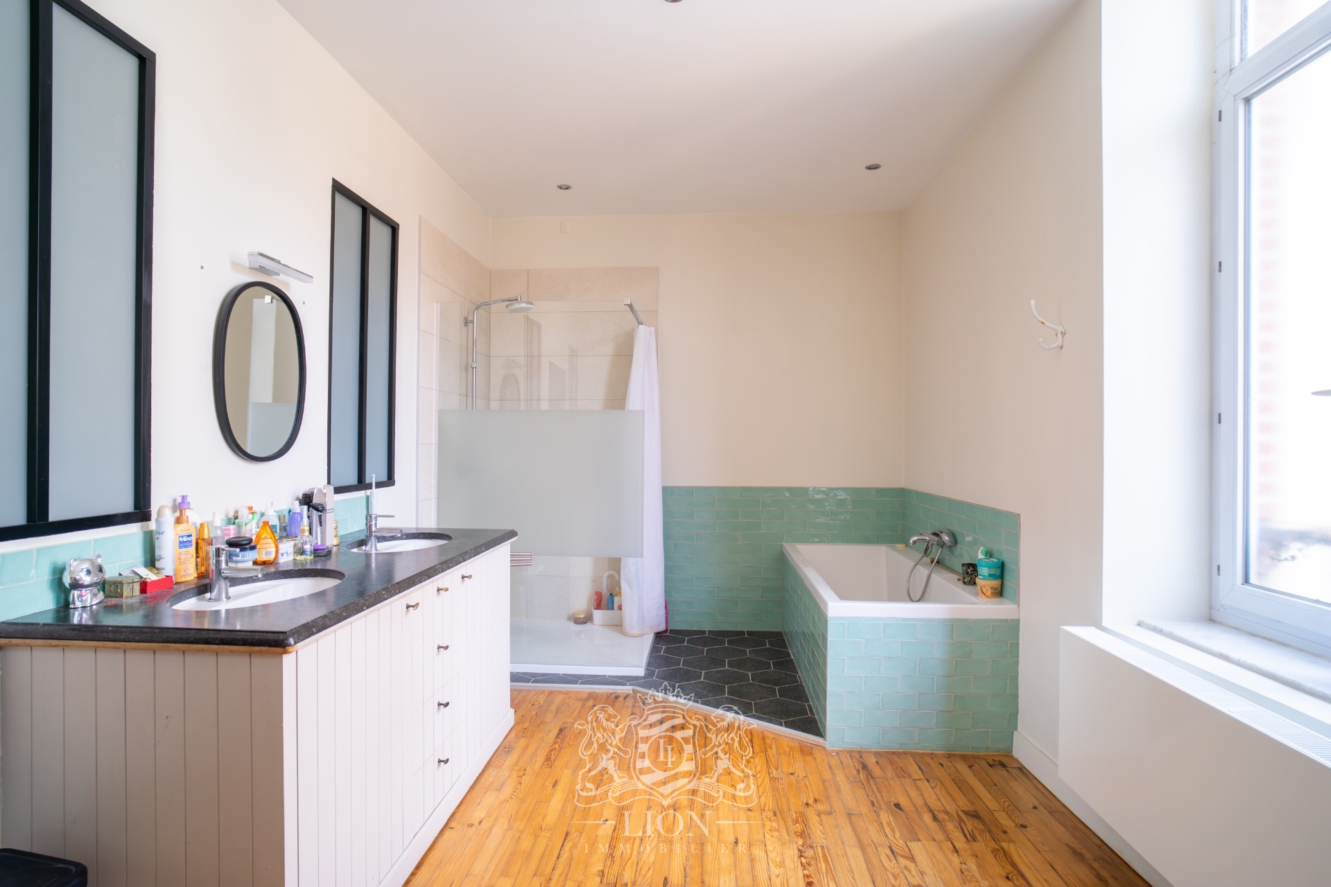 Vieux lille large maison de famille avec jardin et parking Photo 9 - Le Lion Immobilier Vieux lille large maison de famille avec jardin et parking Photo 9 - Le Lion Immobilier