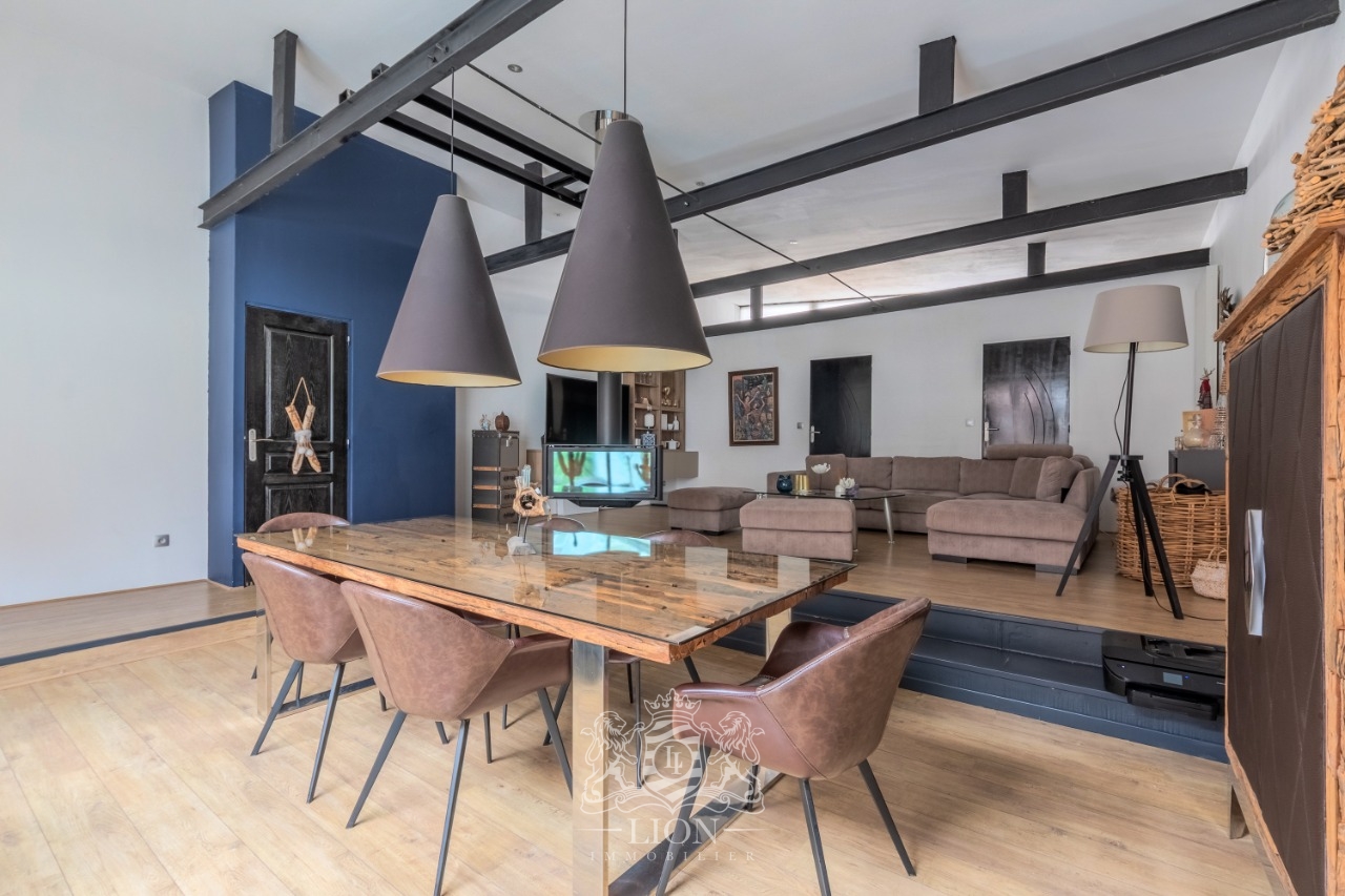 Superbe bourgeoise 5 6 chambres terrasse garage  Photo 4 - Le Lion Immobilier