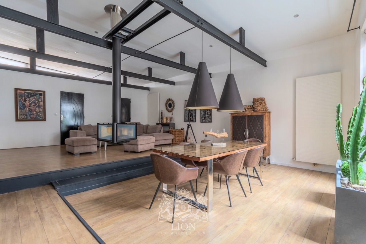 Superbe bourgeoise 5 6 chambres terrasse garage  Photo 5 - Le Lion Immobilier