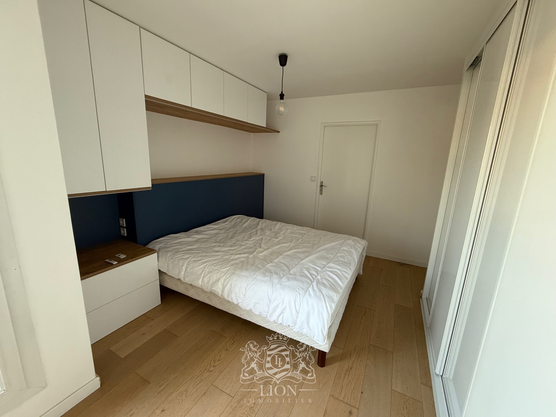 Ajjc vieux lille t2 meuble avec terrasse et parking Photo 12 - Le Lion Immobilier