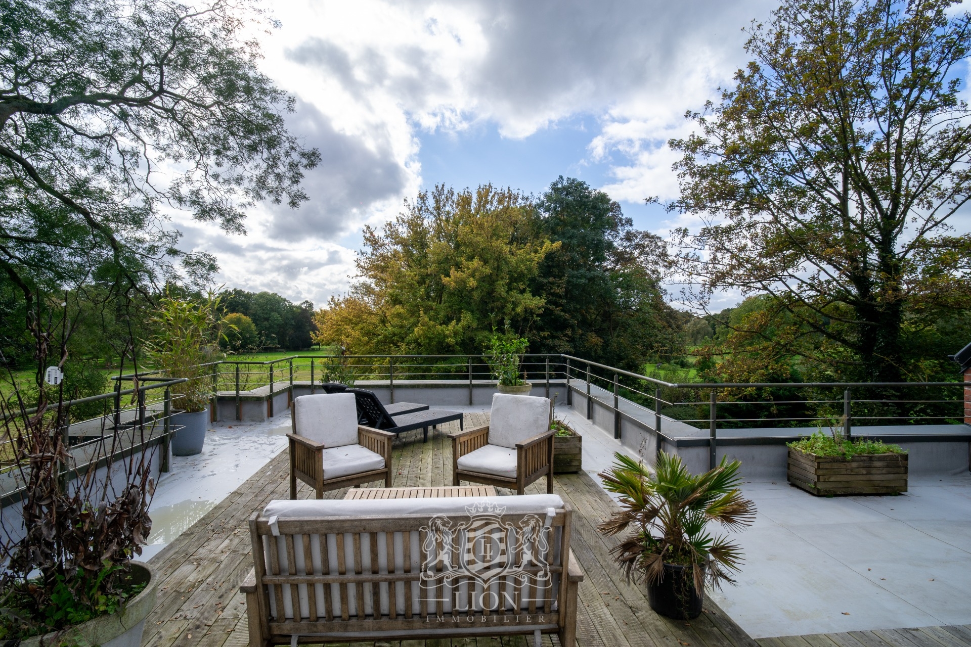 Propriete dans un domaine prive dans un ecrin de verdure Photo 6 - Le Lion Immobilier