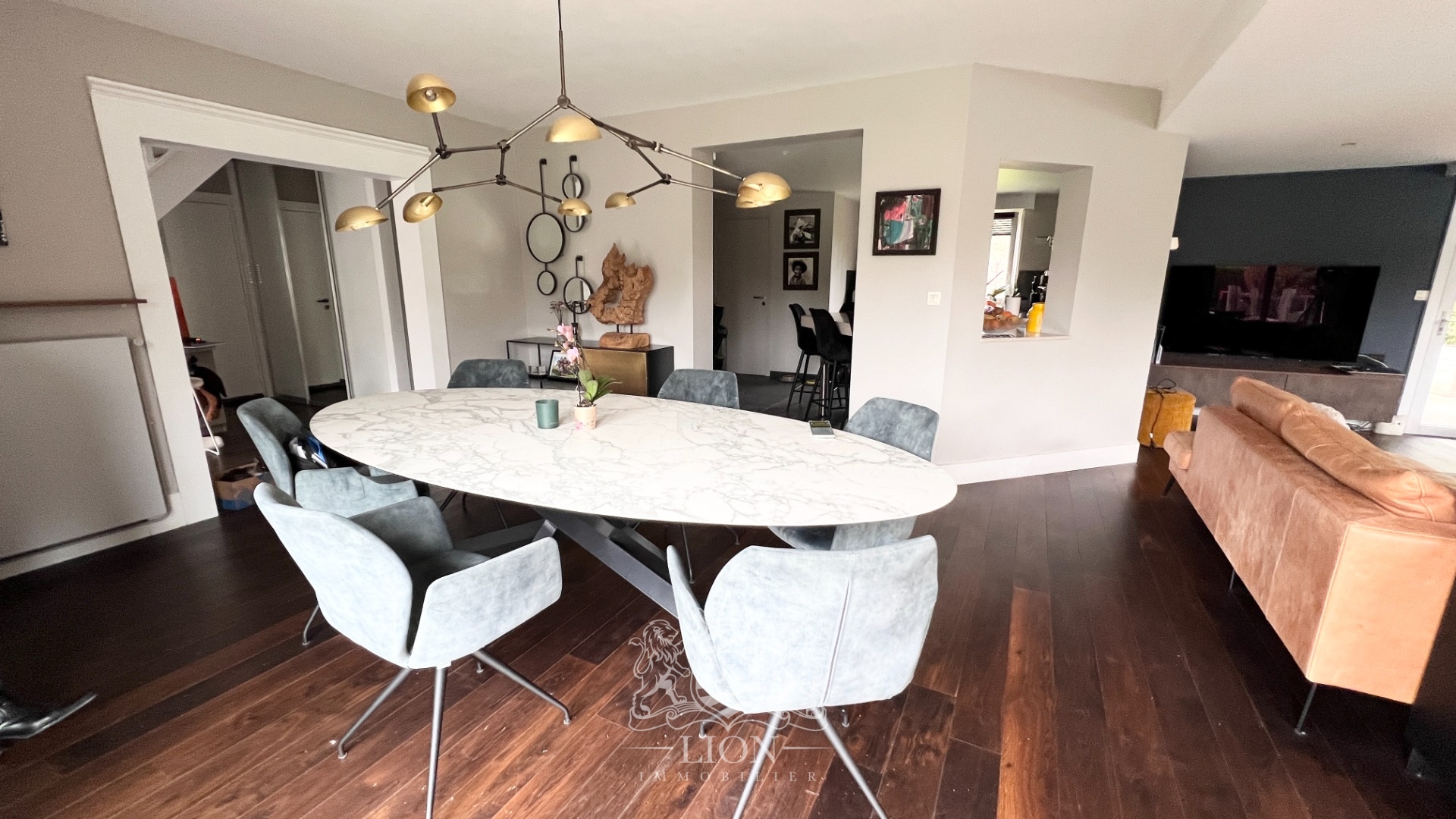 Superbe maison individuelle semi plain pied avec piscine Photo 3 - Le Lion Immobilier
