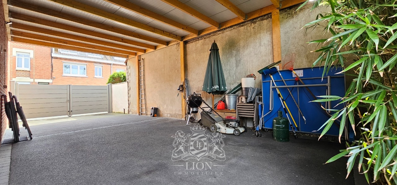 Large maison individuelle tres fonctionnelle  Photo 2 - Le Lion Immobilier