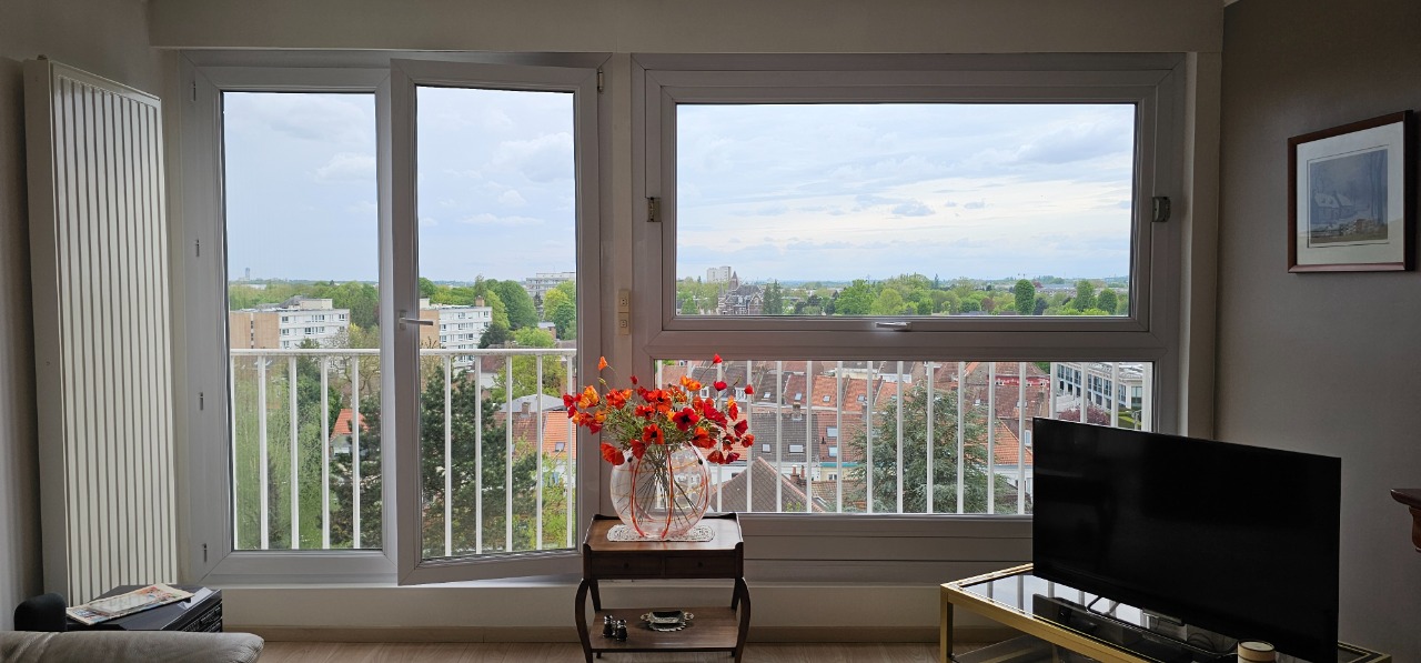 Grand appartement t3 avec vue Photo 2 - Le Lion Immobilier