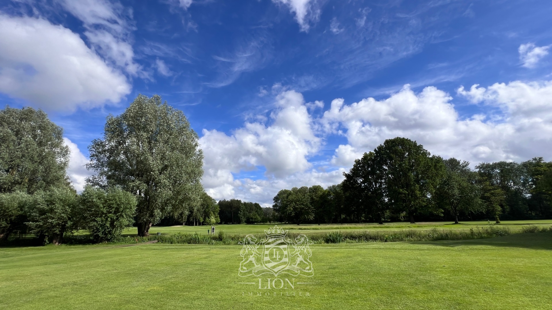 Superbe maison individuelle 1er rang golf Photo 2 - Le Lion Immobilier