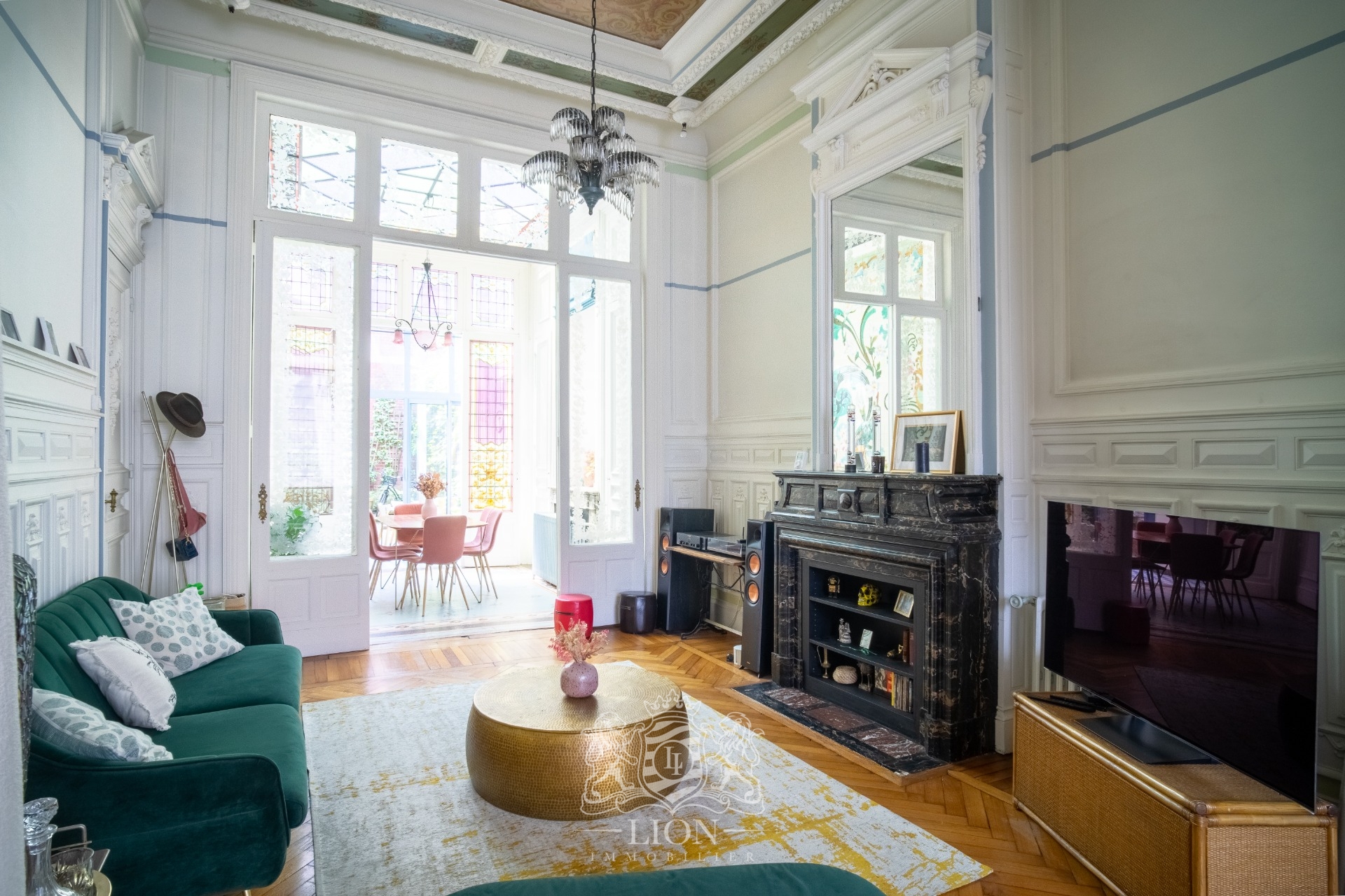Superbe appartement rez de jardin avec cour Photo 6 - Le Lion Immobilier