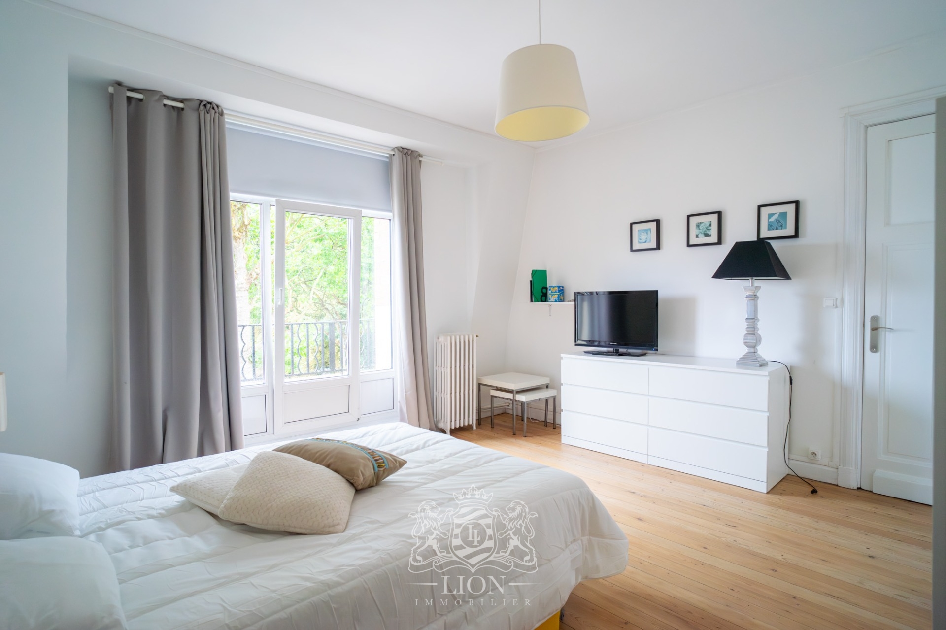 Hippodrome maison bourgeoise avec grand jardin Photo 11 - Le Lion Immobilier