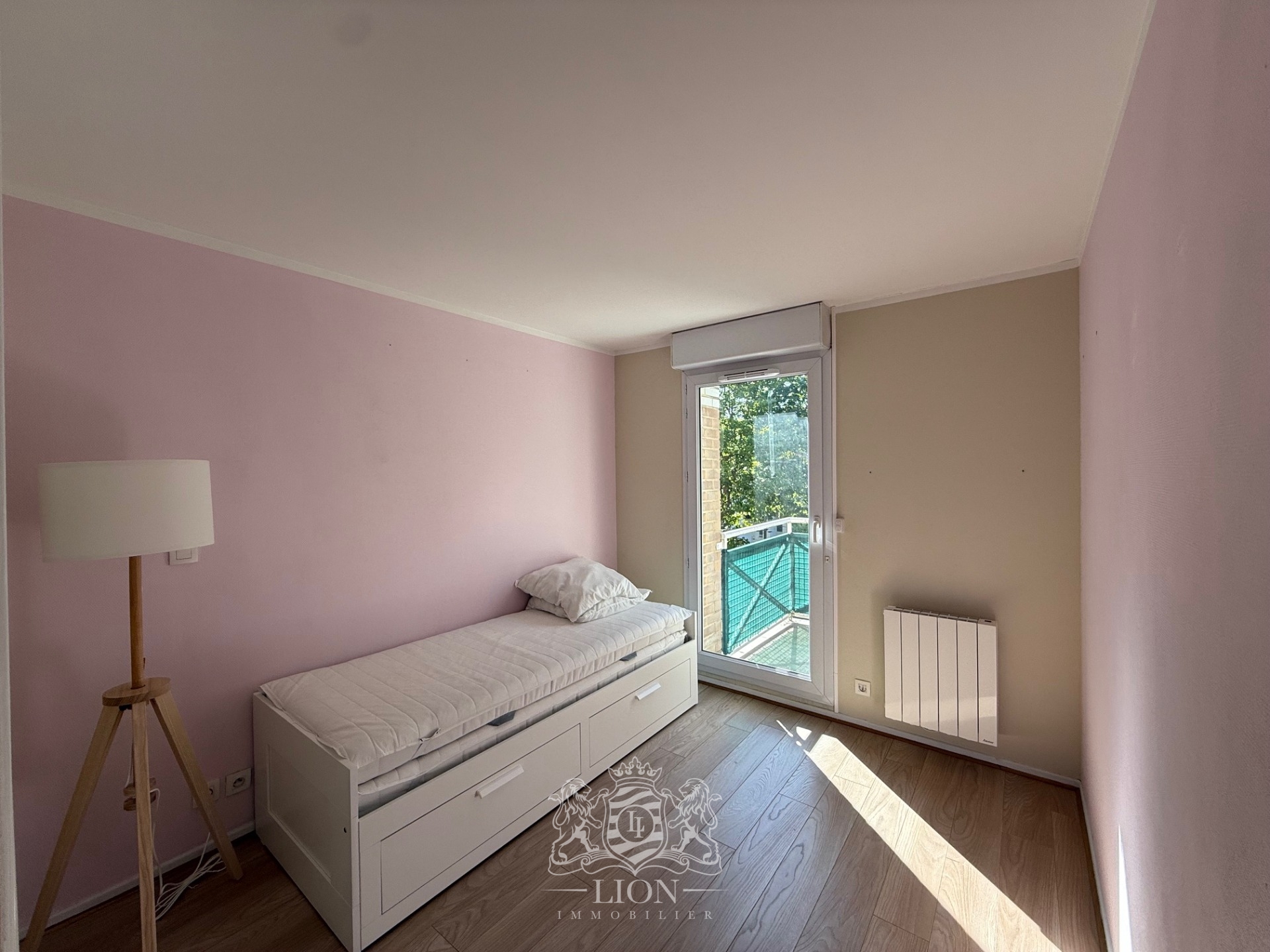 Alge marcq en baroeul t3 meuble avec balcon et garage Photo 13 - Le Lion Immobilier