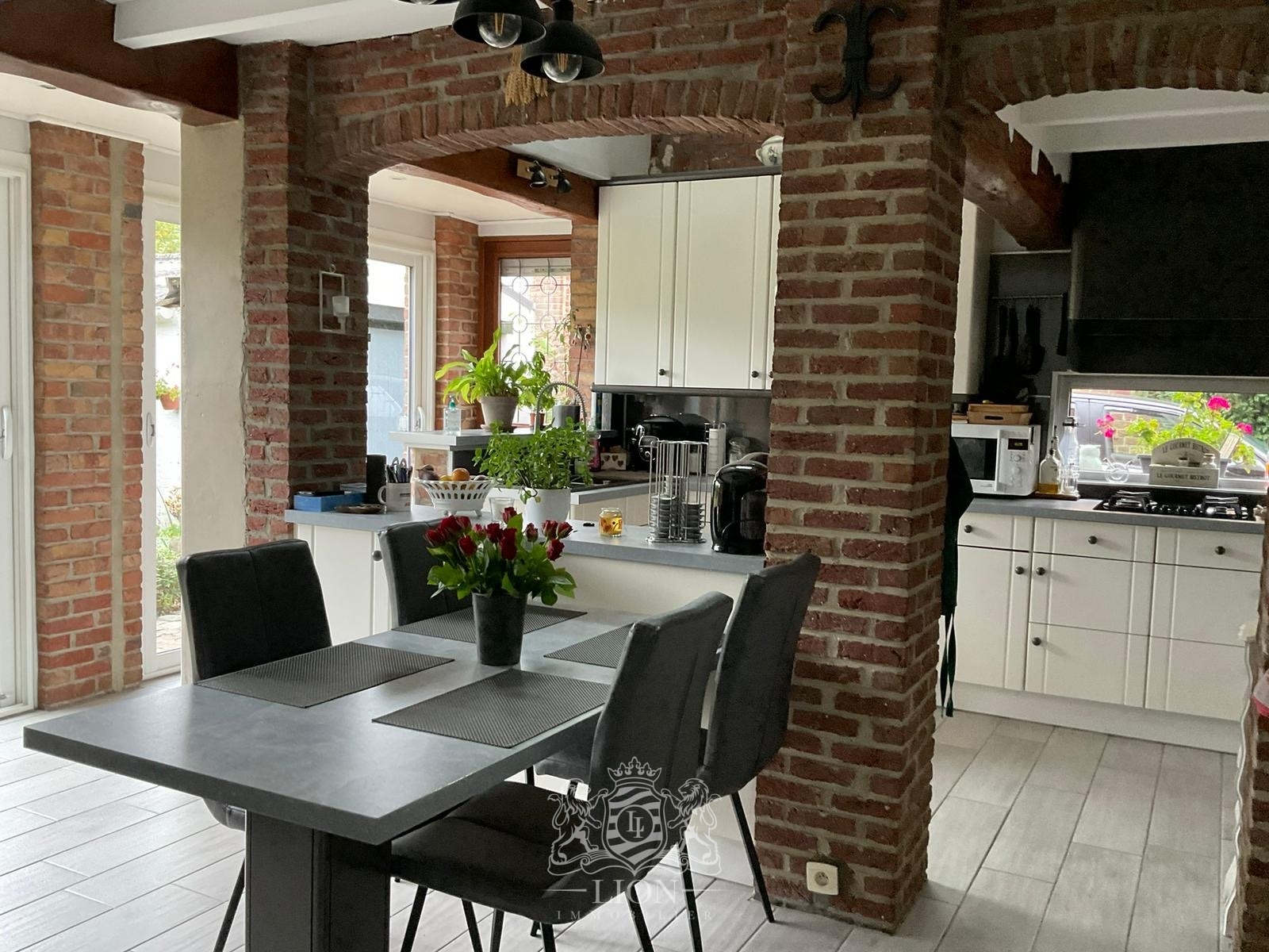 Bourgeoise  semi individuelle avec garage Photo 4 - Le Lion Immobilier