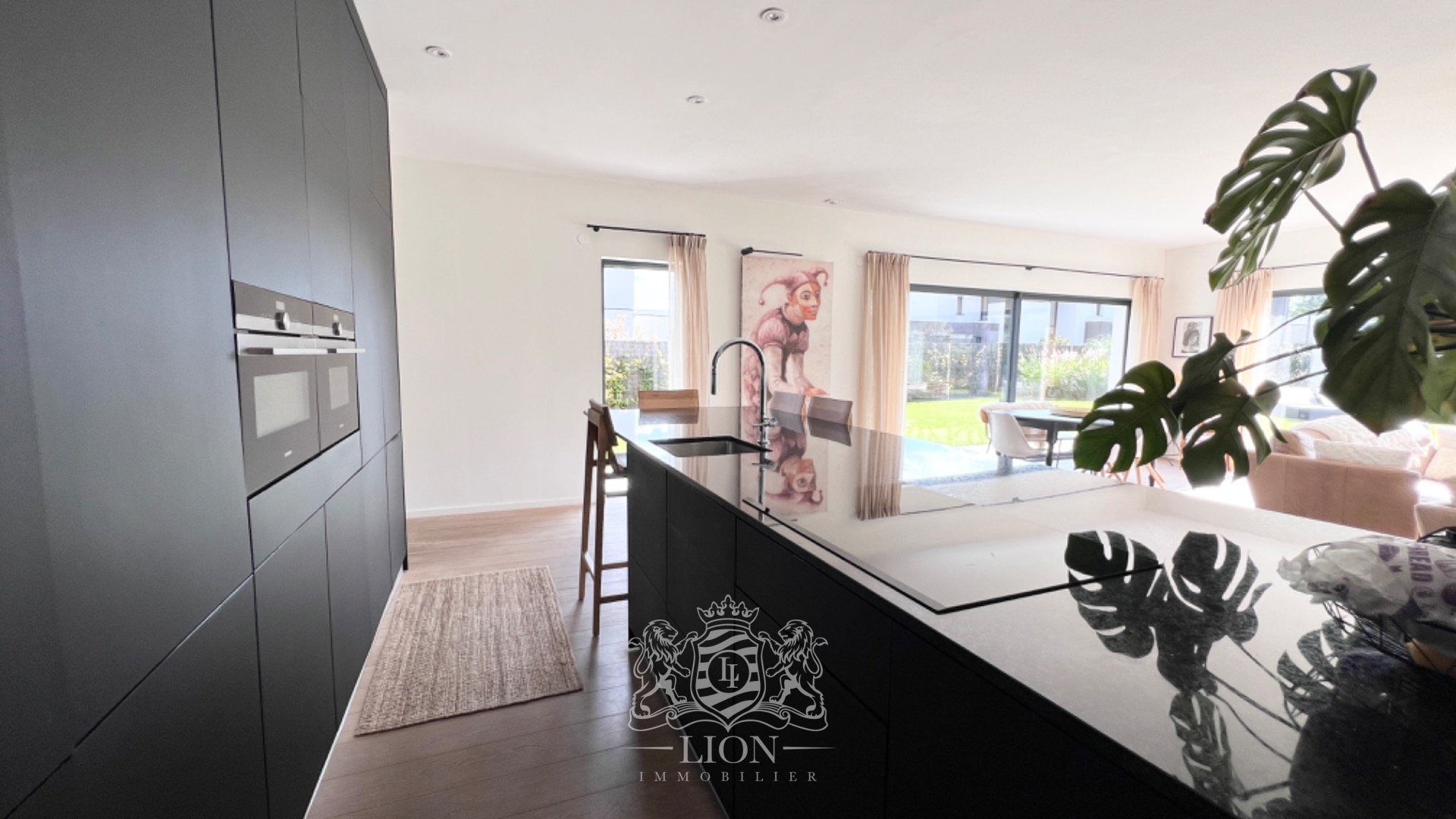 Maison cubique individuelle semi plain pied Photo 2 - Le Lion Immobilier