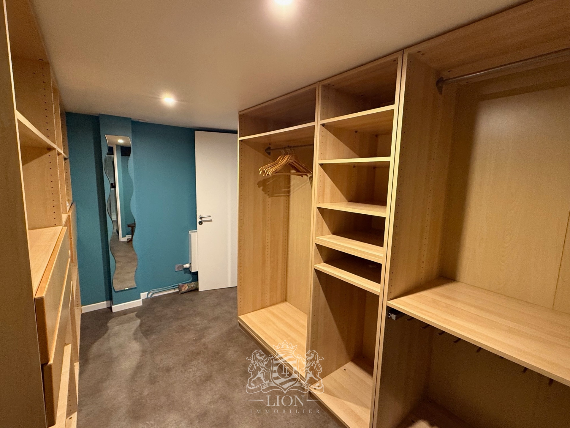 Amqi roubaix loft d exception meuble avec parking Photo 14 - Le Lion Immobilier