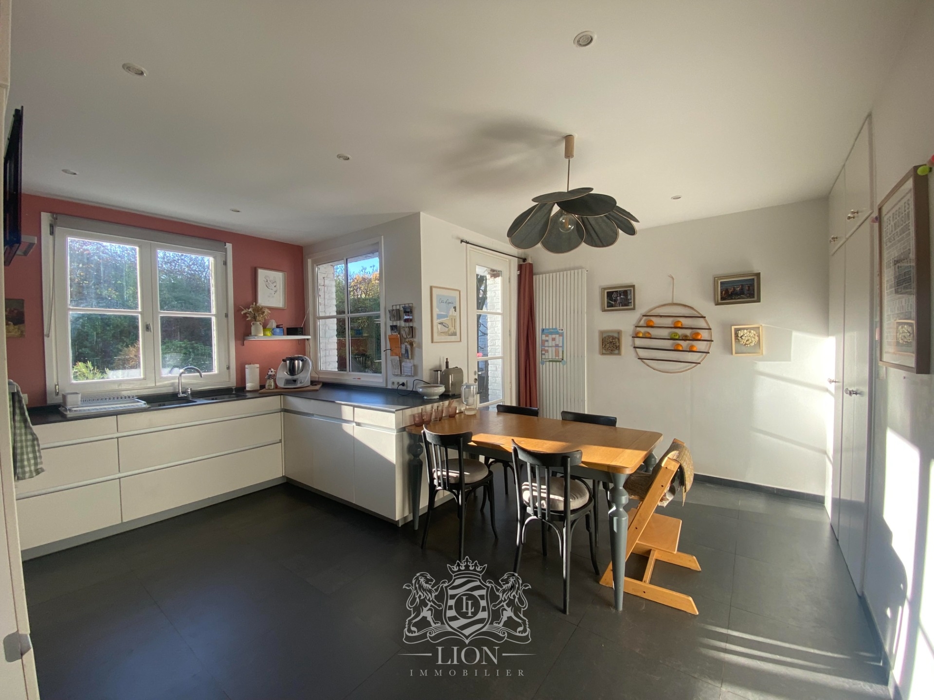 Vaste maison familiale quartier de barbieux Photo 6 - Le Lion Immobilier