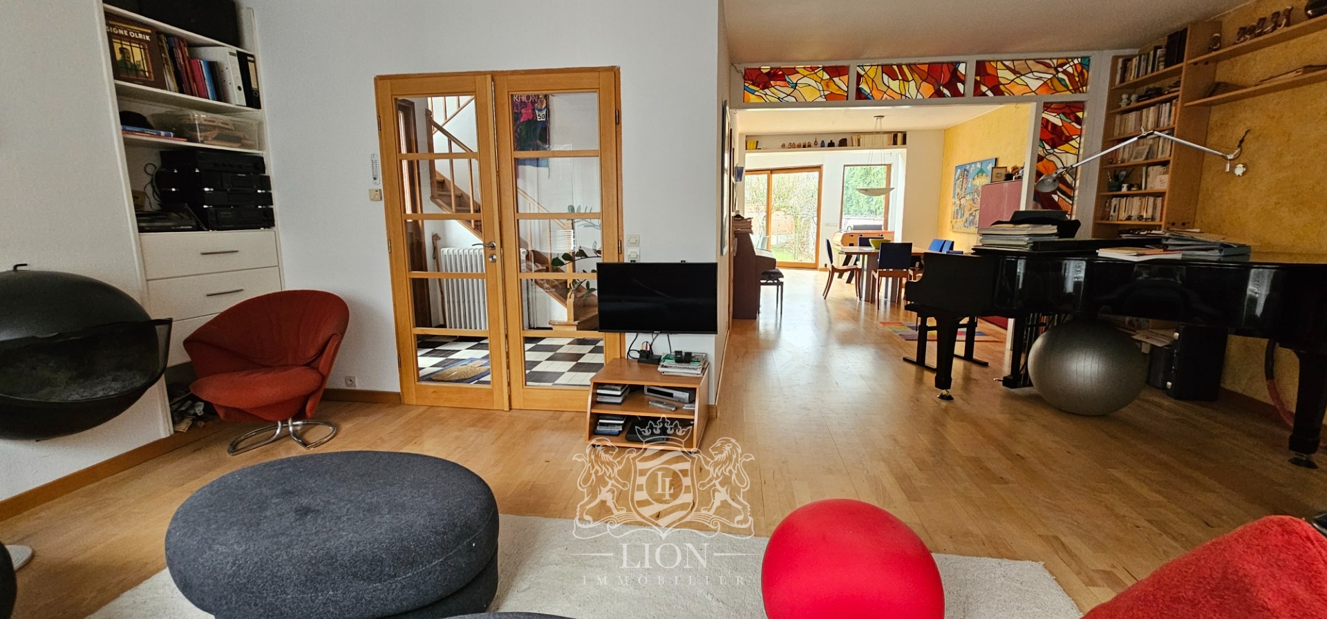 Grande maison familiale beaux volumes et vaste jardin Photo 2 - Le Lion Immobilier