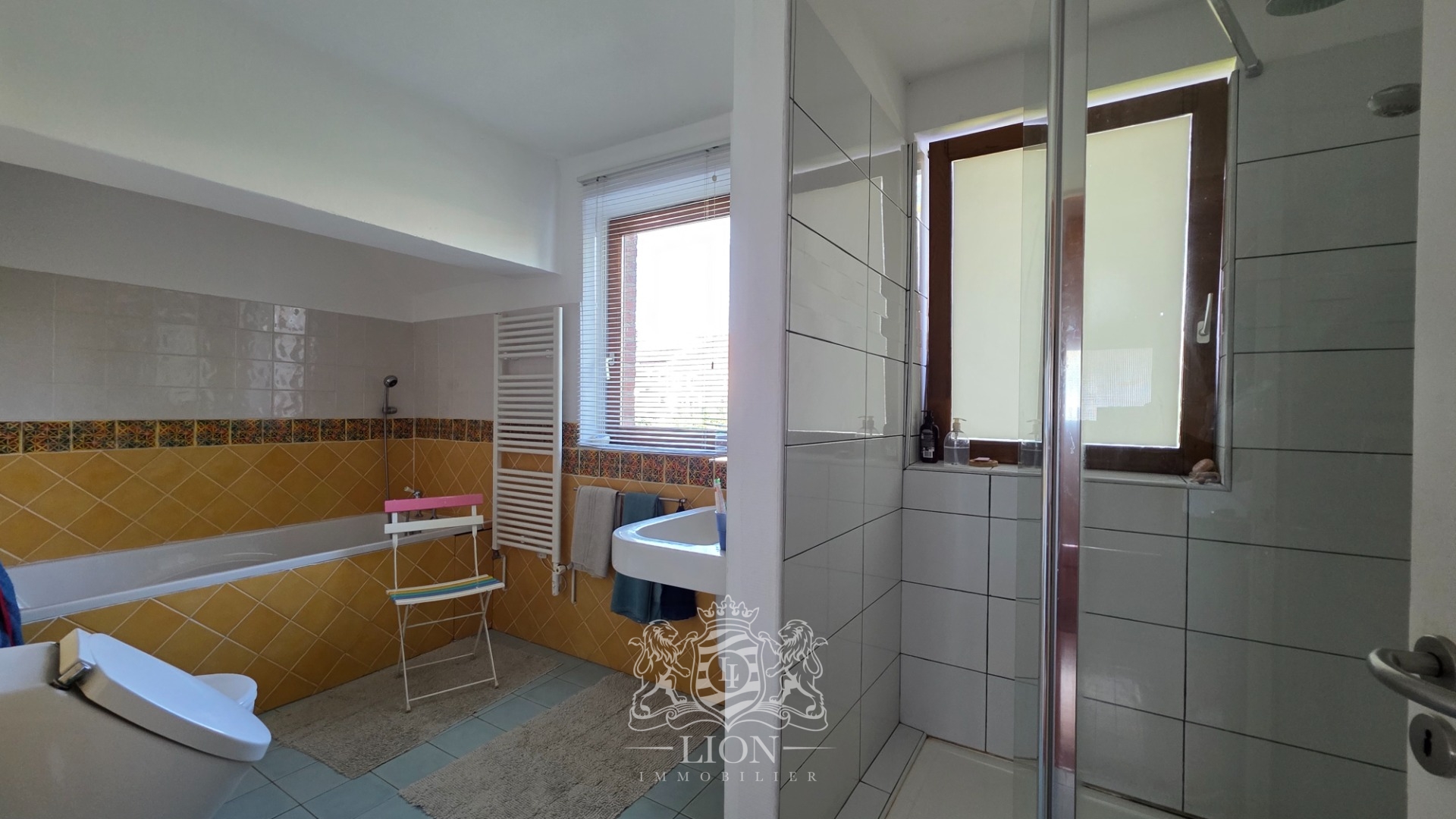 Grande maison familiale beaux volumes et vaste jardin Photo 11 - Le Lion Immobilier