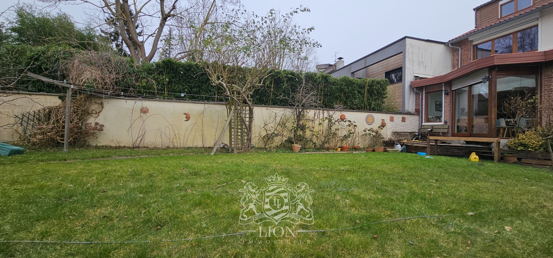 Grande maison familiale beaux volumes et vaste jardin Photo 12 - Le Lion Immobilier