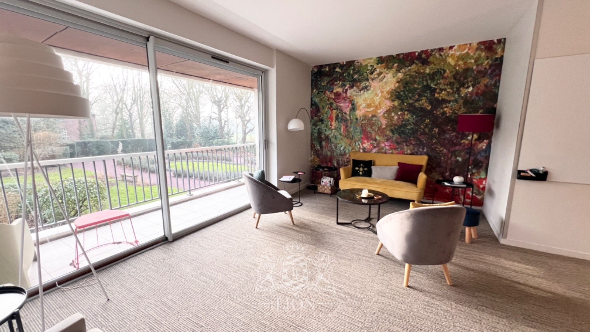 Appartement 2 chambres face au parc barbieux et garage Photo 3 - Le Lion Immobilier