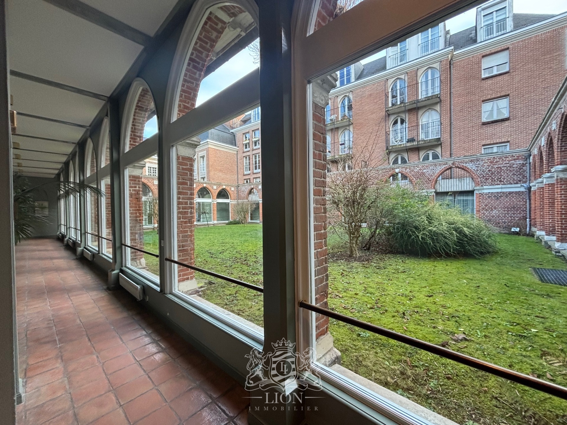 Vieux lille hesperides studio 30m Photo 11 - Le Lion Immobilier