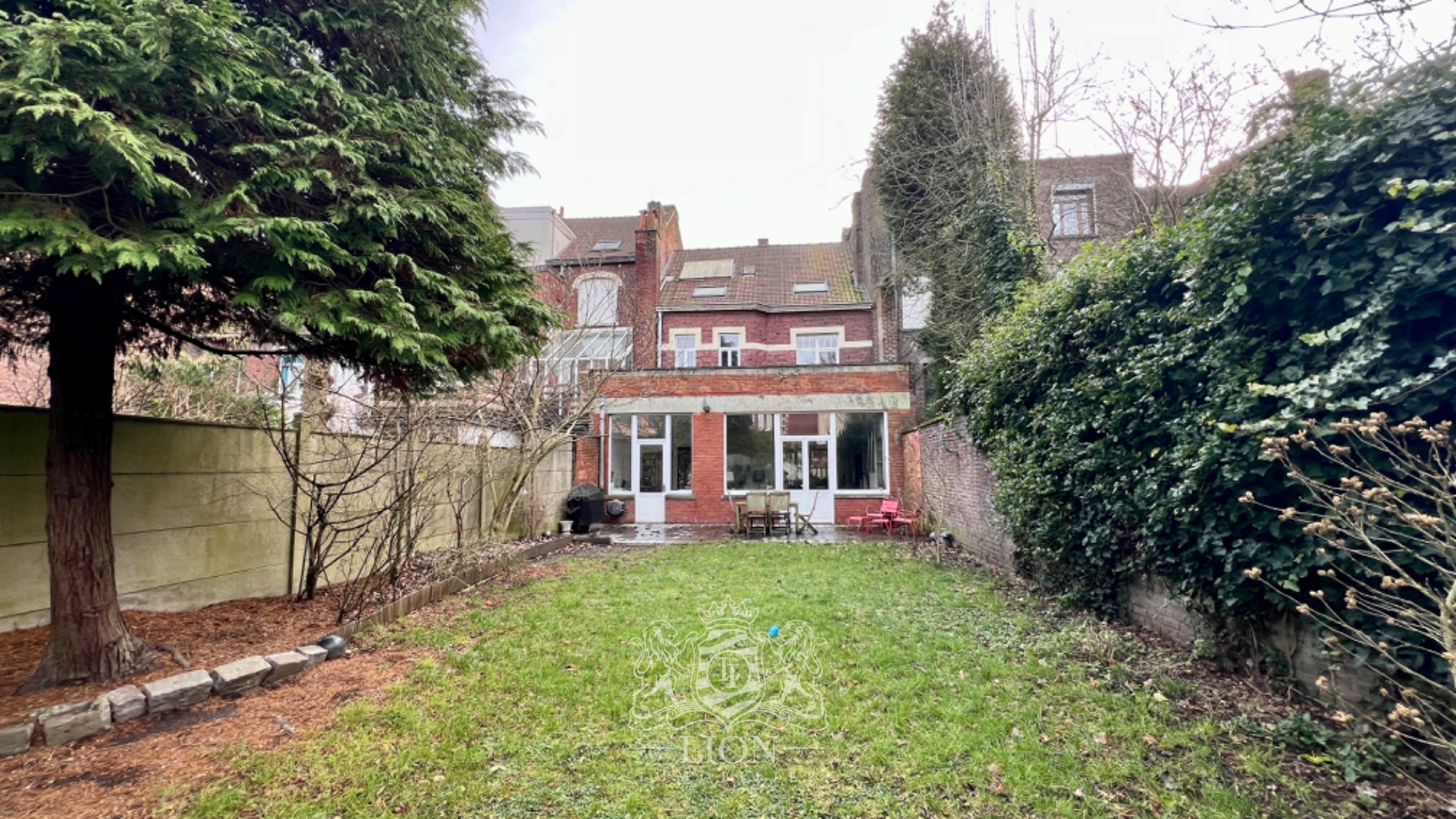 Maison bourgeoise avec garage et jardin Photo 15 - Le Lion Immobilier