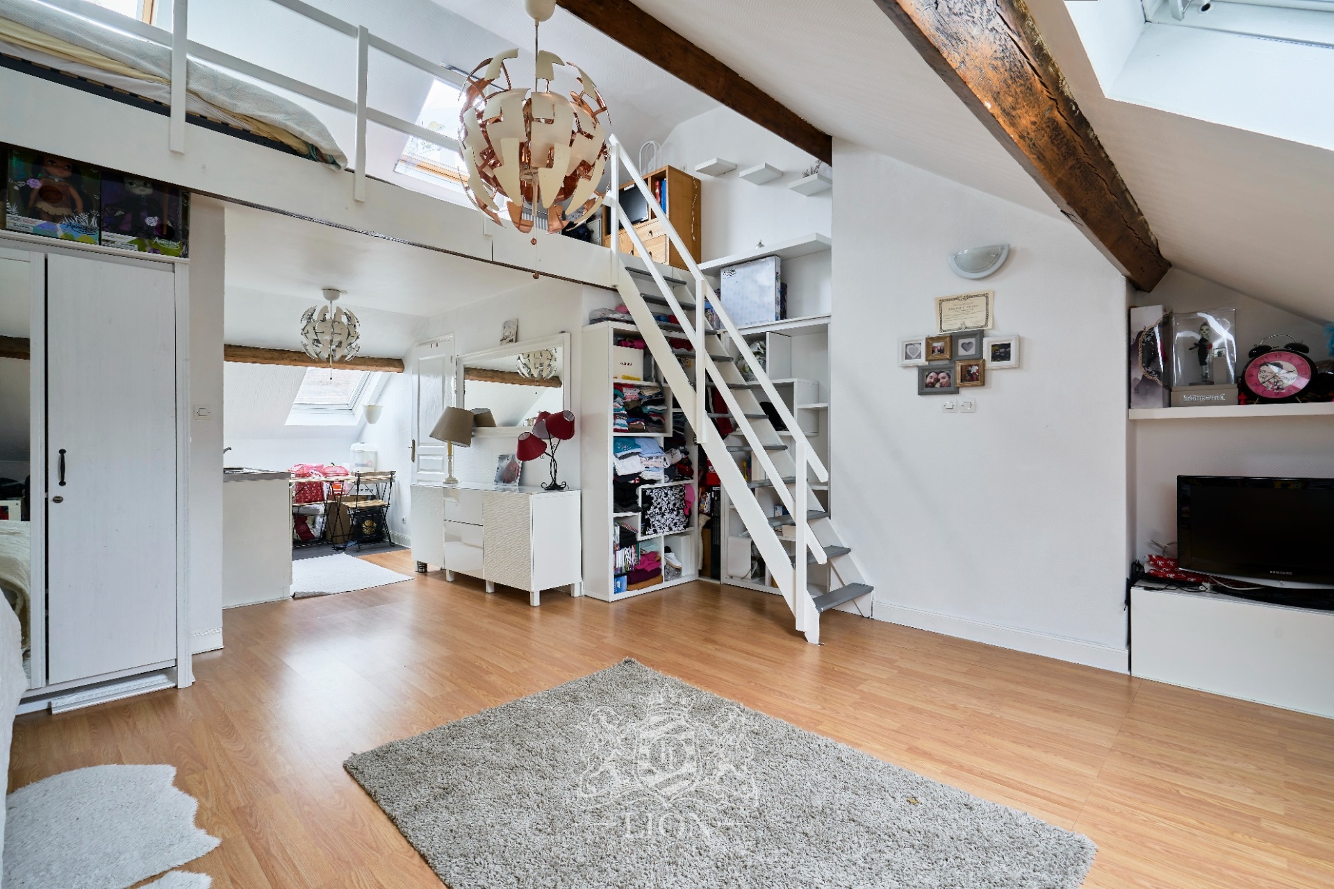 Belle maison ancienne cinq chambres terrasse  Photo 11 - Le Lion Immobilier