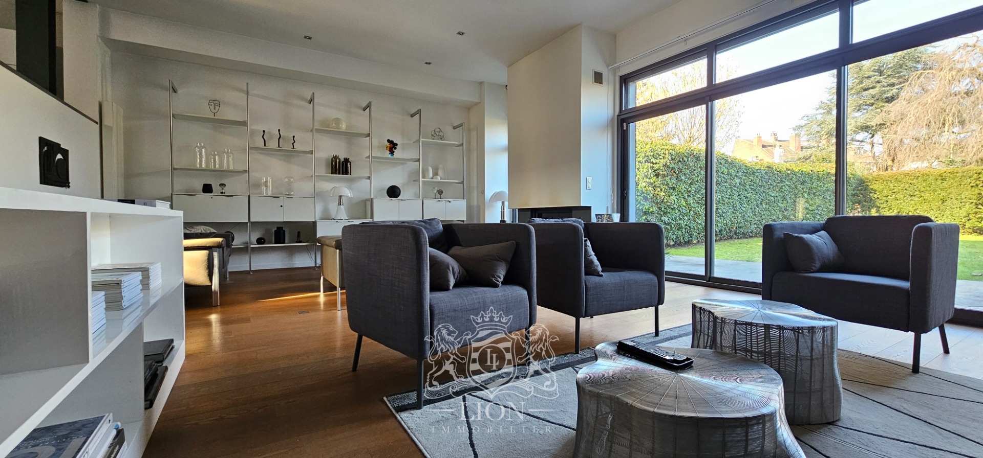 Canon d or   maison d architecte avec garage Photo 5 - Le Lion Immobilier