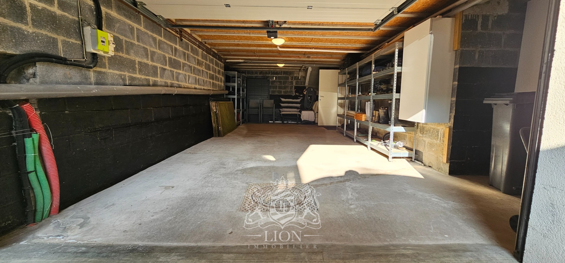 Canon d or   maison d architecte avec garage Photo 14 - Le Lion Immobilier