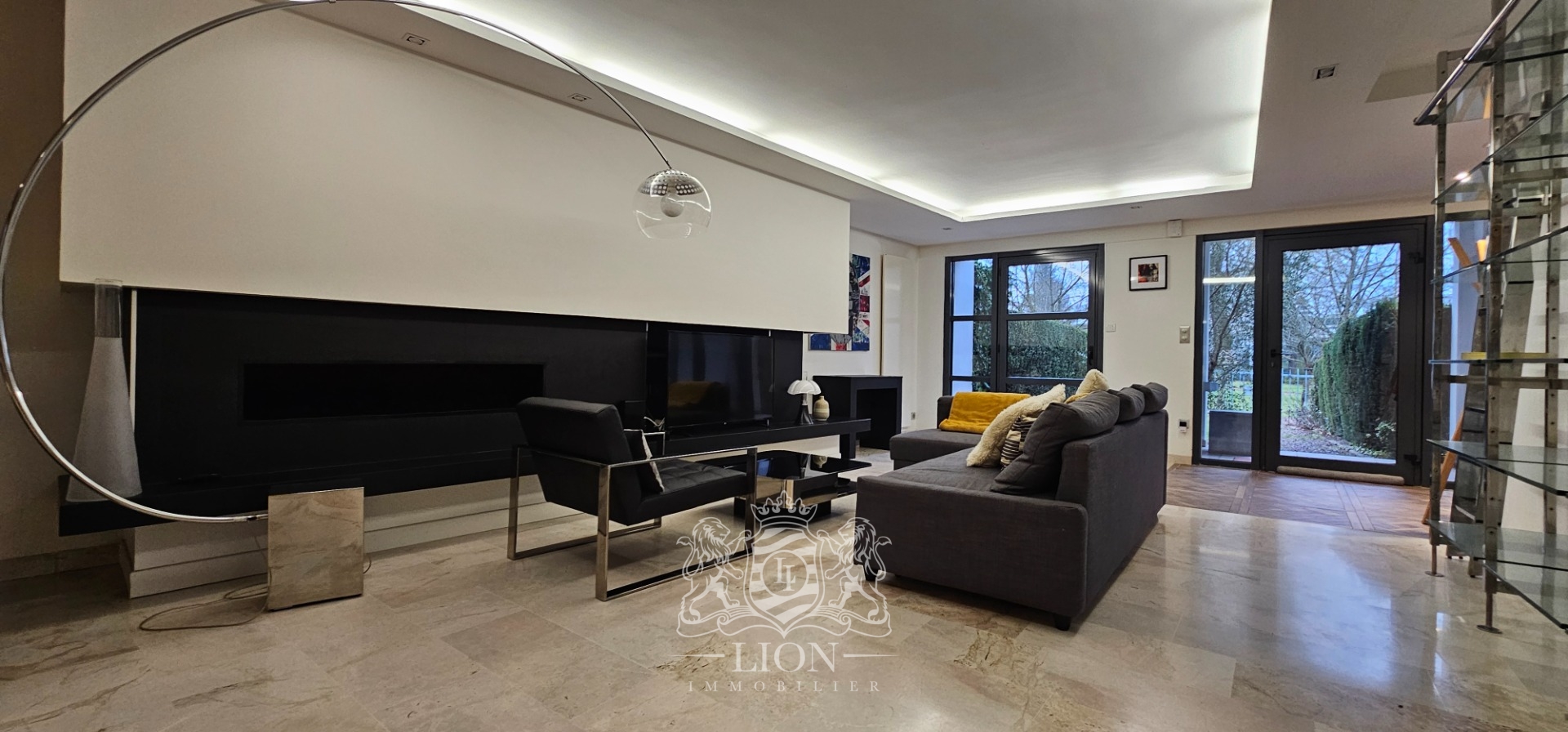 Ginkgo t3 en duplex avec jardin et garage Photo 3 - Le Lion Immobilier