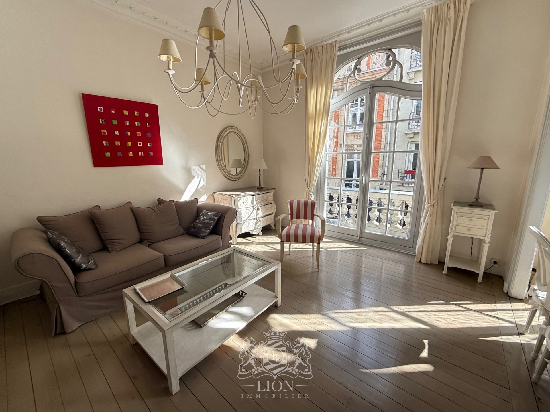 Hyper centre appartement de type 3 meuble Photo 4 - Le Lion Immobilier