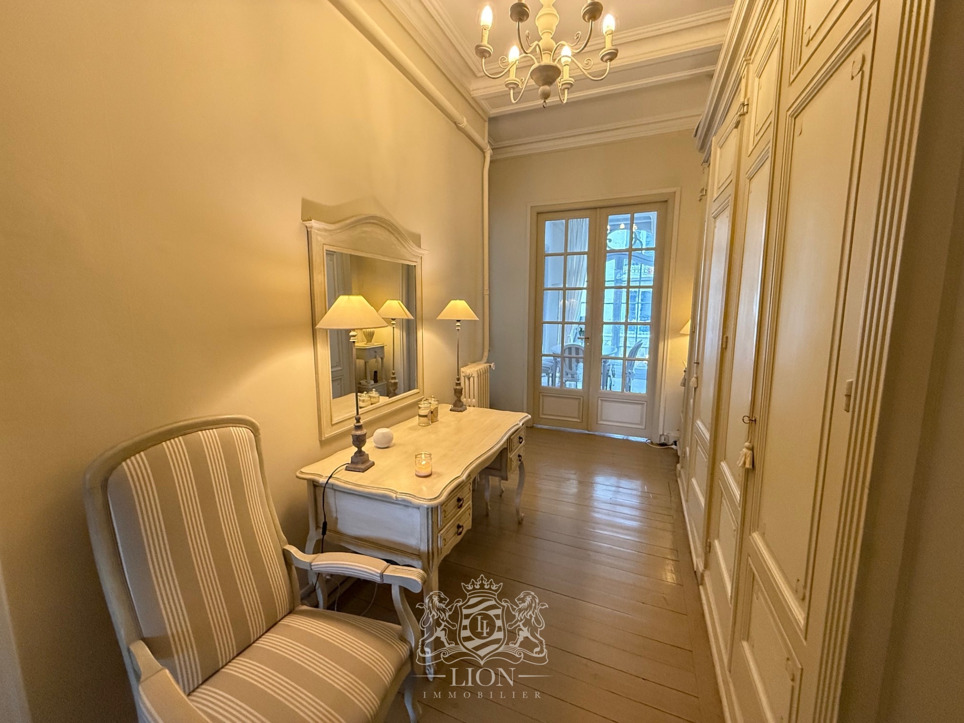 Hyper centre appartement de type 3 meuble Photo 9 - Le Lion Immobilier