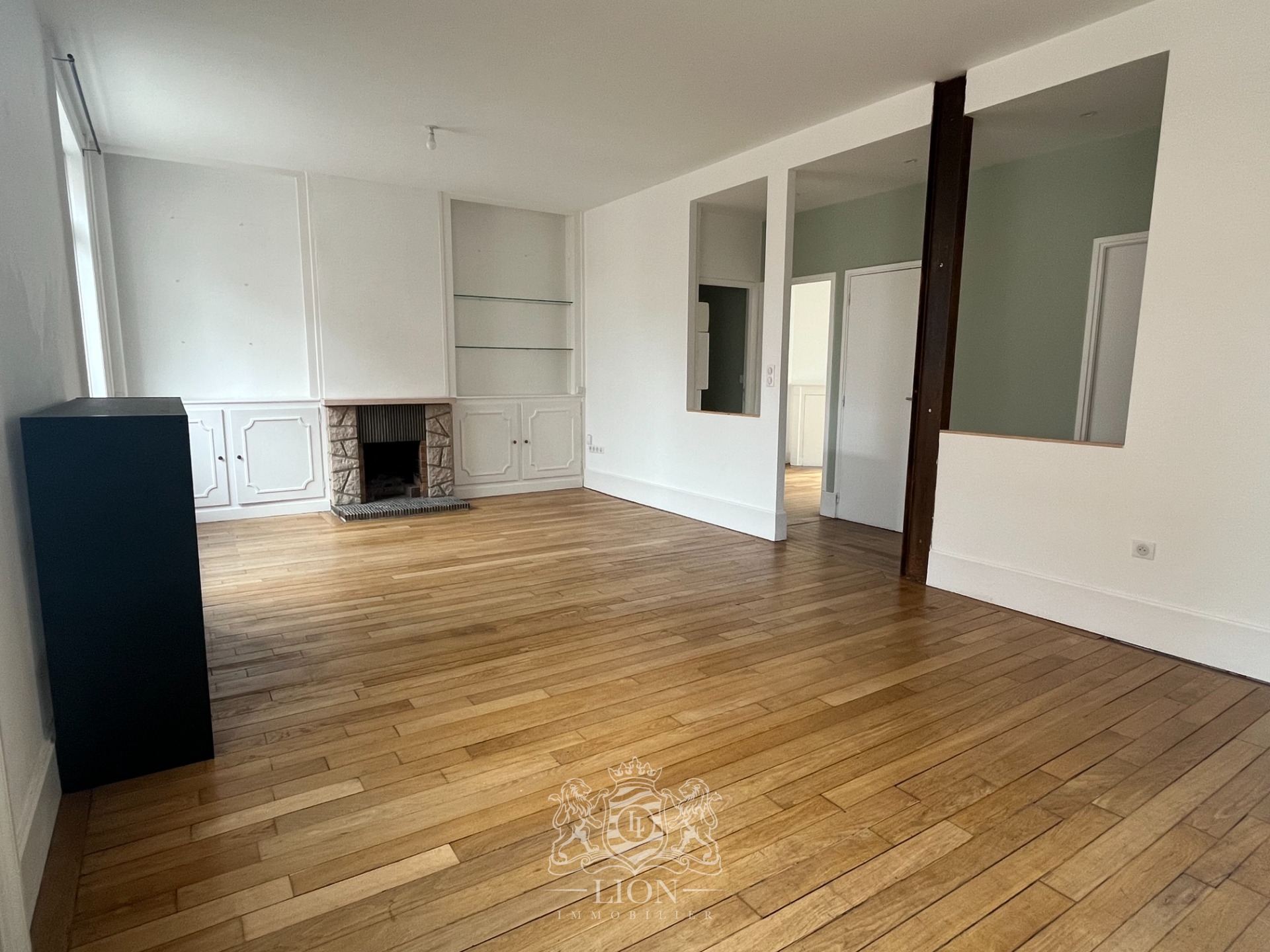 T3 lumineux avec terrasse amenageable cormontaigne Photo 1 - Le Lion Immobilier