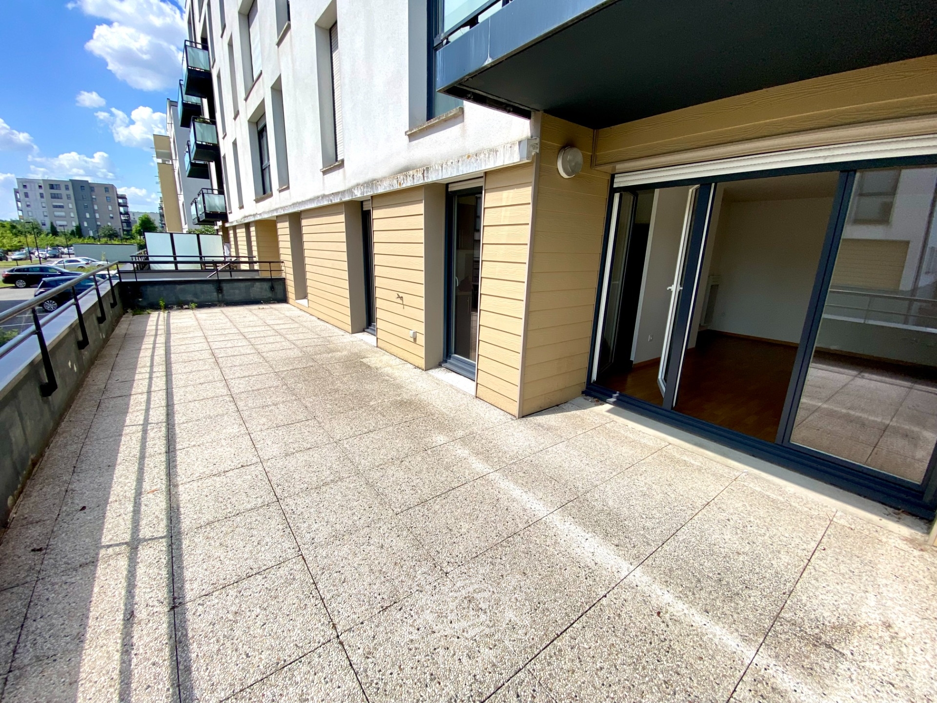 Bel appartement deux chambres terrasse et garage  Photo 1 - Le Lion Immobilier