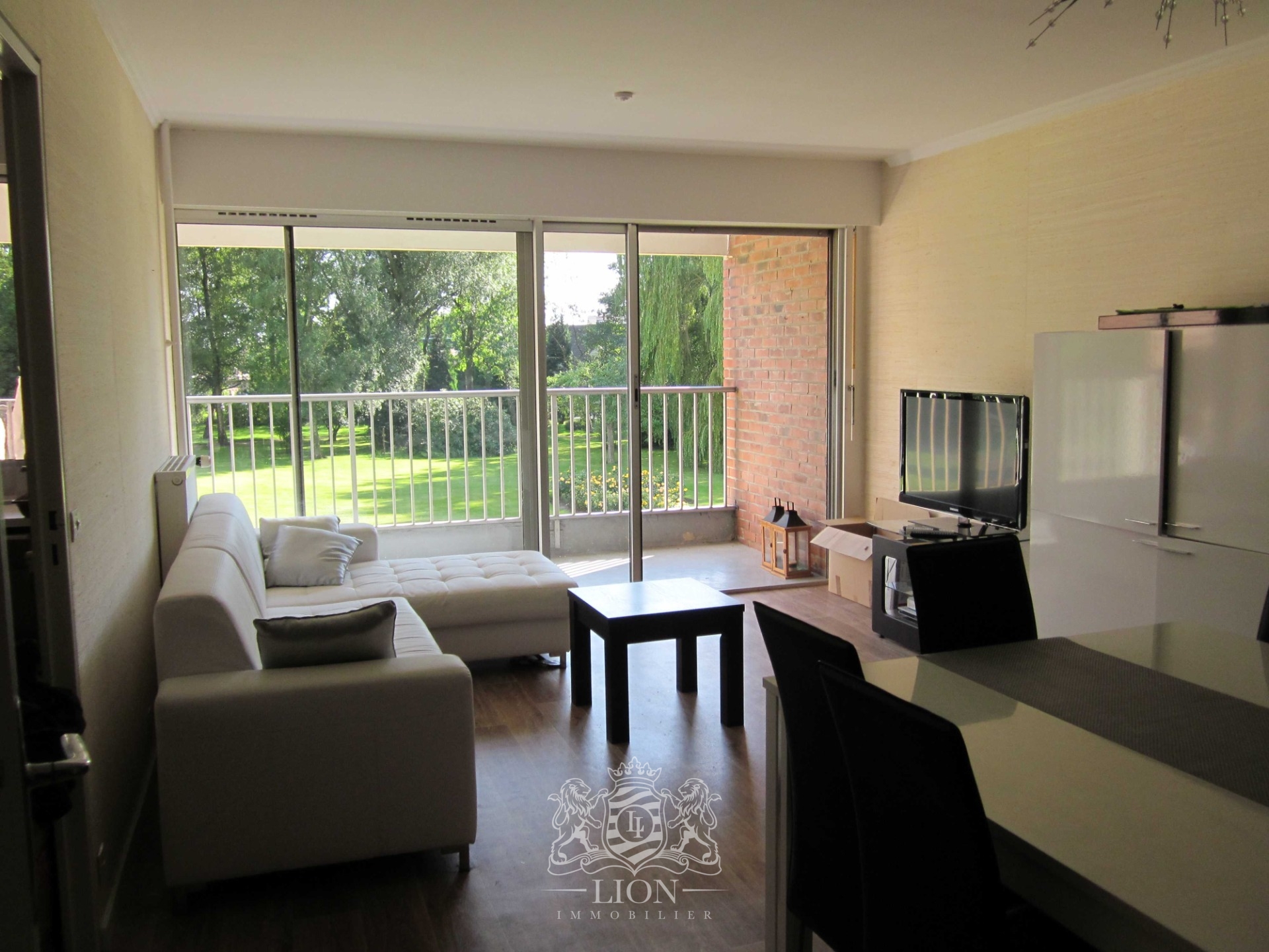 Mouvaux appartement terrasse 3 chambres 2 parkings Photo 1 - Le Lion Immobilier