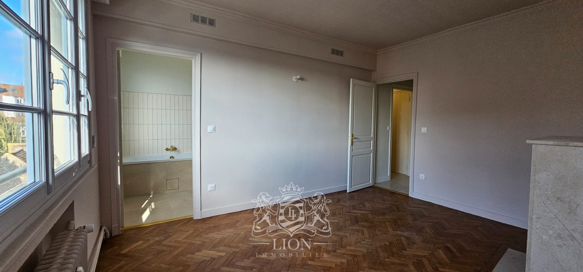 Vieux lille   grand 4 pieces avec garage Photo 8 - Le Lion Immobilier